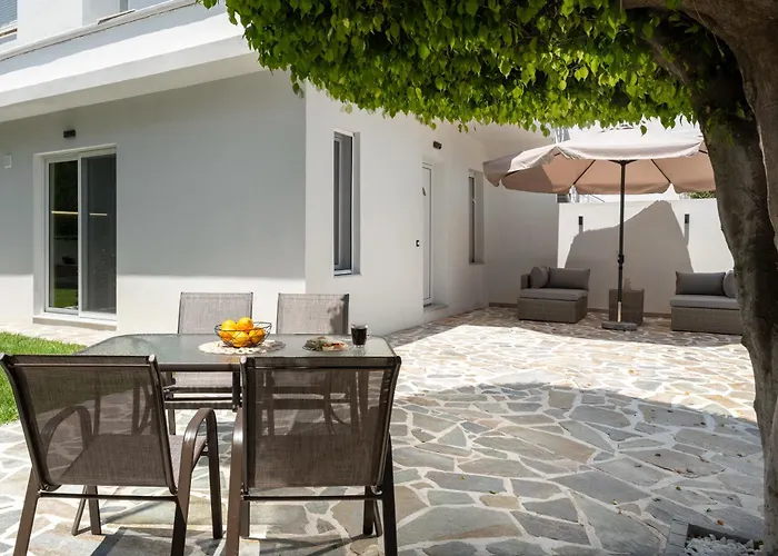 Διαμέρισμα Duo Soil Garden Κρεμαστή